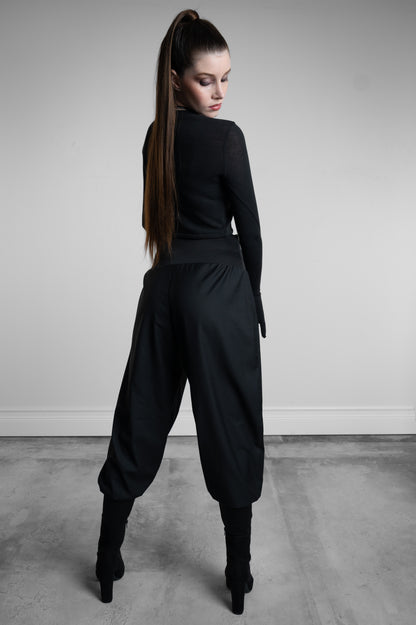 Crop Hood with Long Sleeve