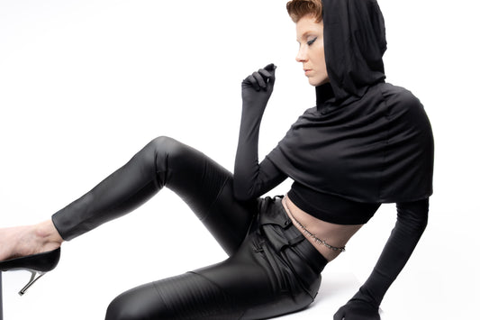 Crop Hood with Long Sleeve