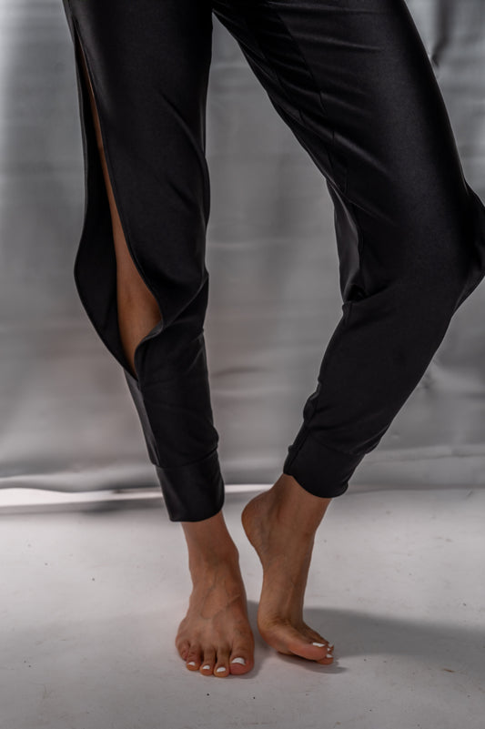Genie Jogger W/ Side Slit