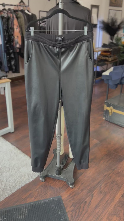 Carbon Joggers